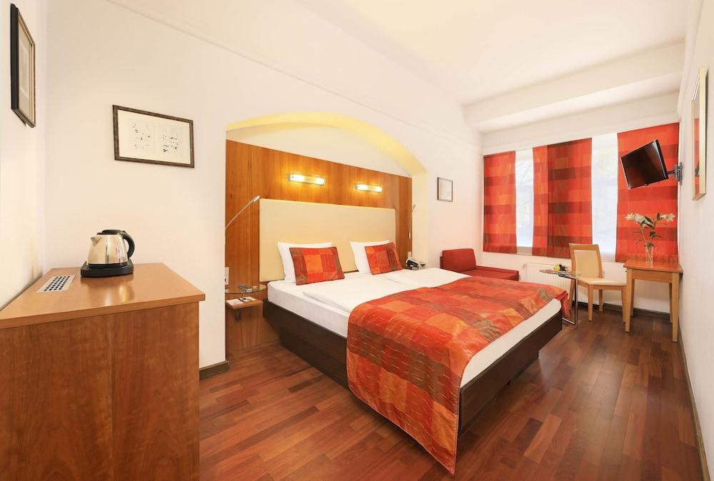 Ametyst Hotel Praha Exterior foto
